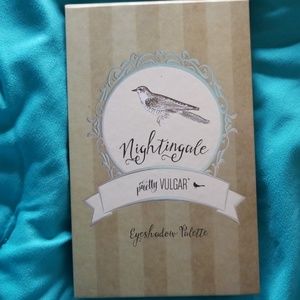Nightingale eyeshadow palette